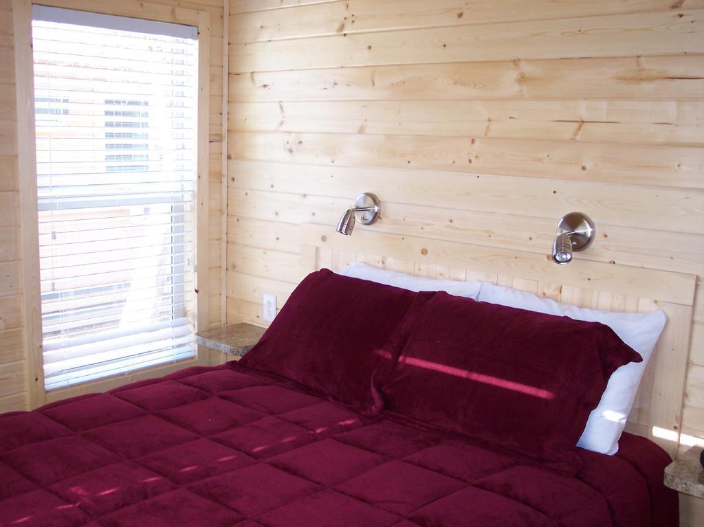 Russian River Camping Resort Cottage 7 Cloverdale Exterior foto